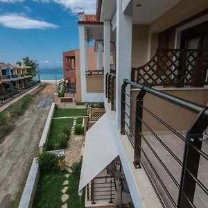  Ξενοδοχείο με διαμερίσματα Dafni's Seaside Luxury