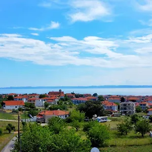 Twins Yard Nikiti (Sithonia)